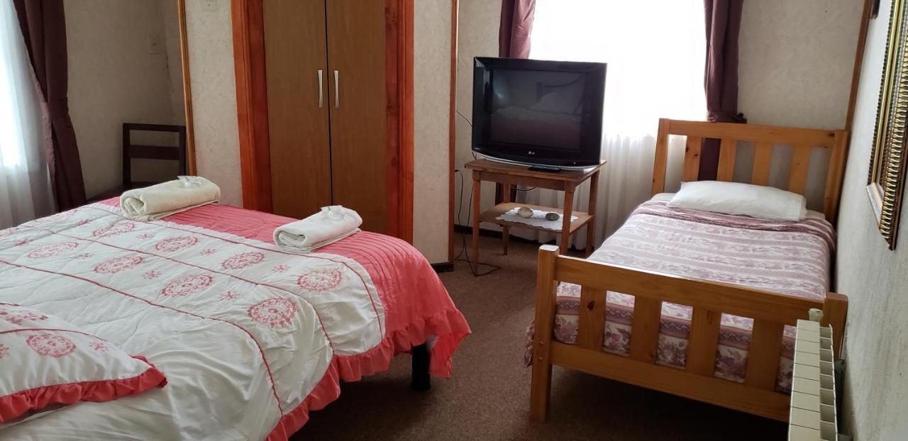 Antiguos Bed And Breakfast Puerto Natales Exterior photo